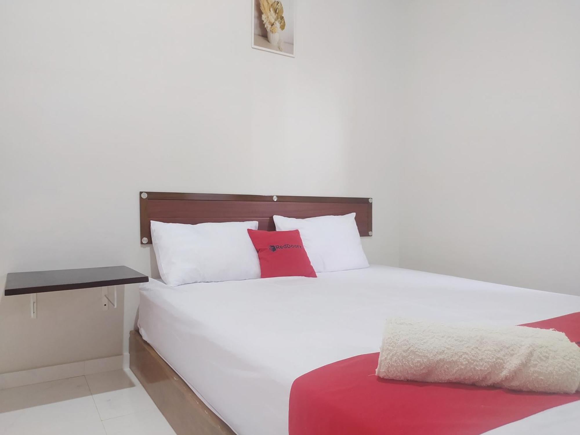 Reddoorz Syariah Near Stasiun Purwokerto Hotel Bagian luar foto