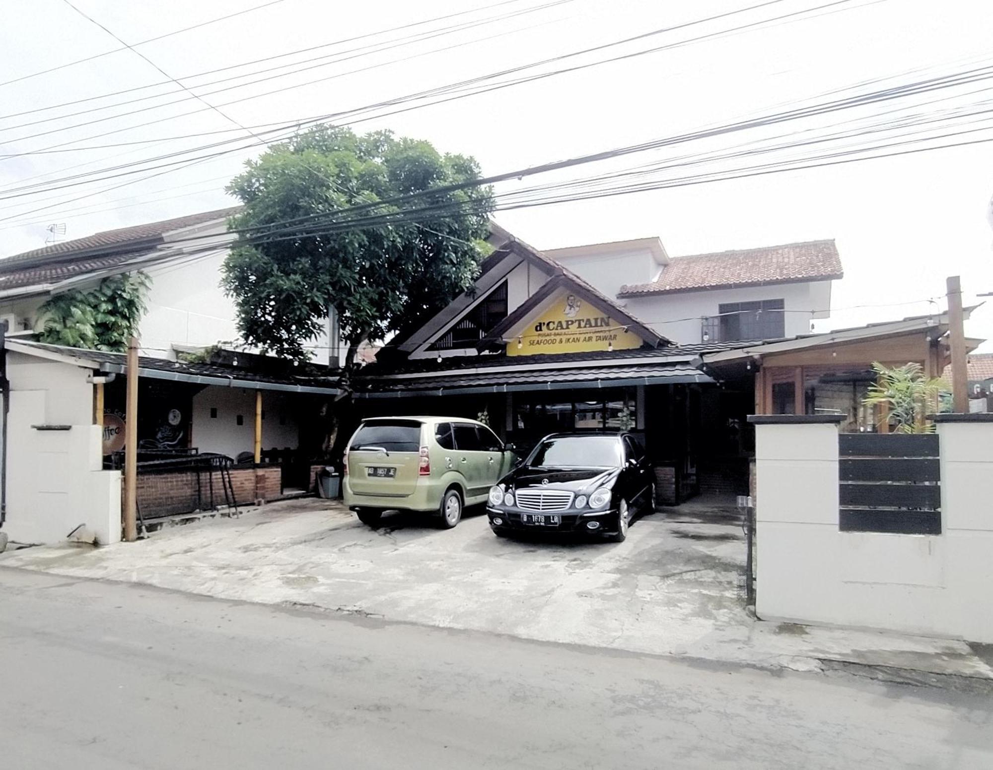 Reddoorz Syariah Near Stasiun Purwokerto Hotel Bagian luar foto
